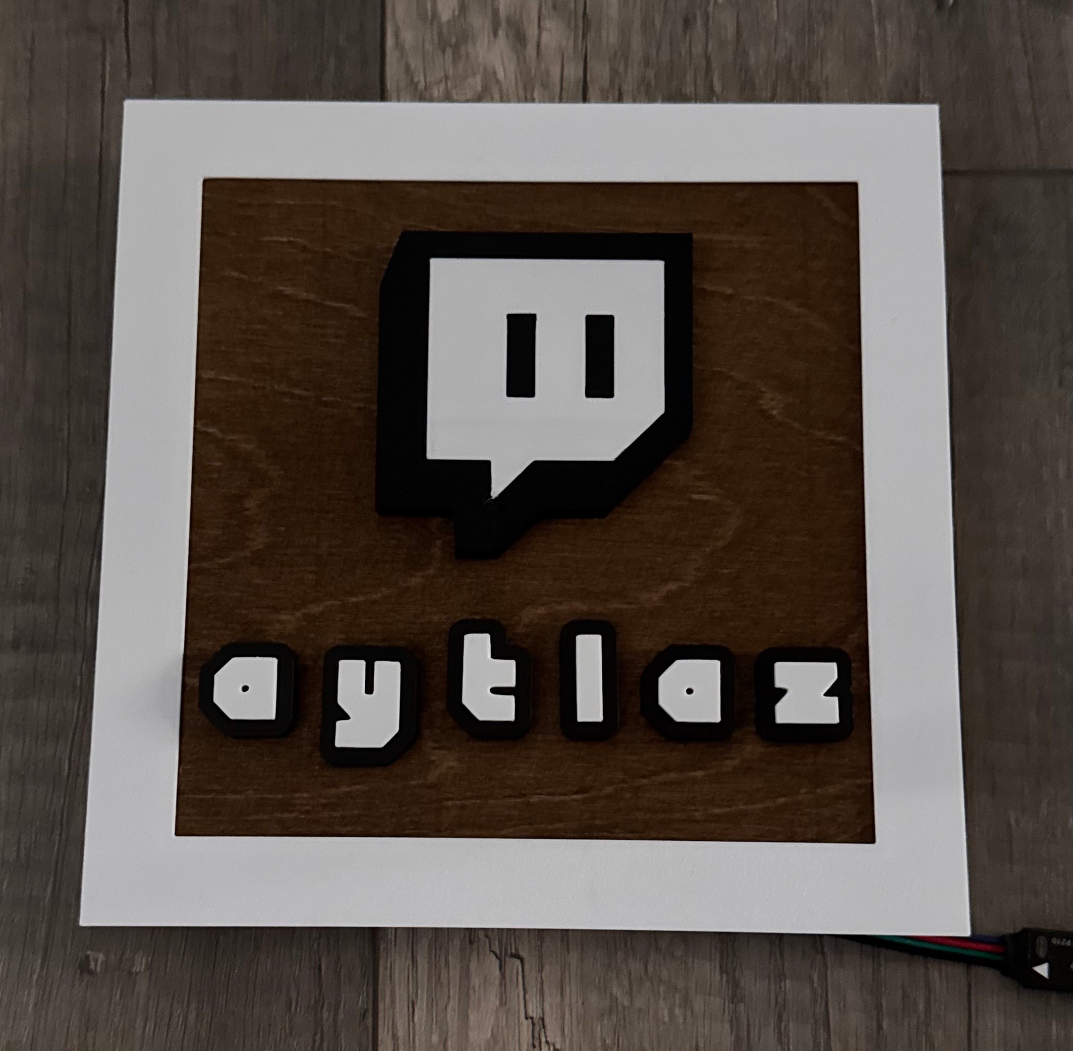Customizable gamertag wall decoration.