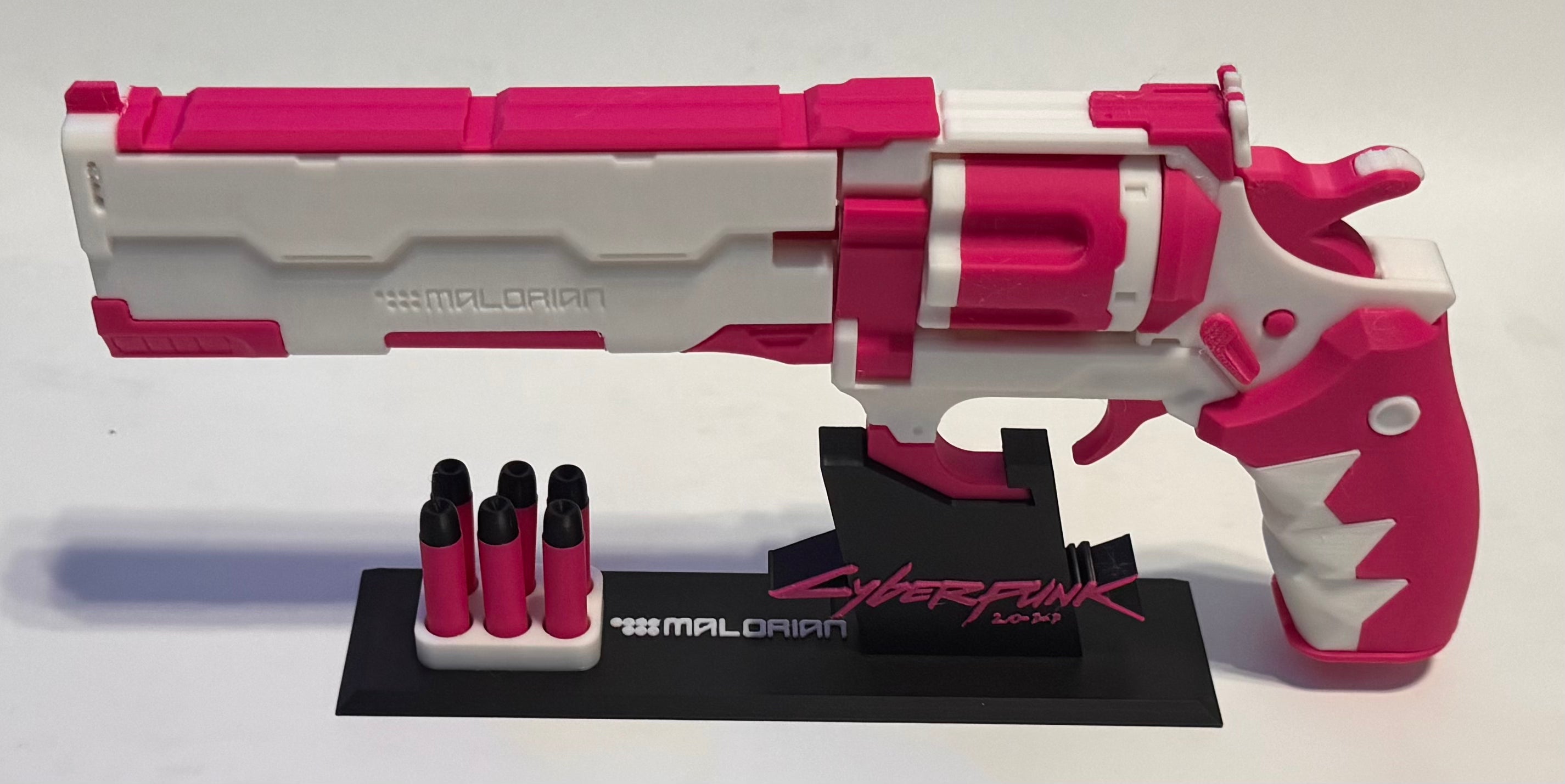 Cyberpunk 2077 Malorian Overture replica