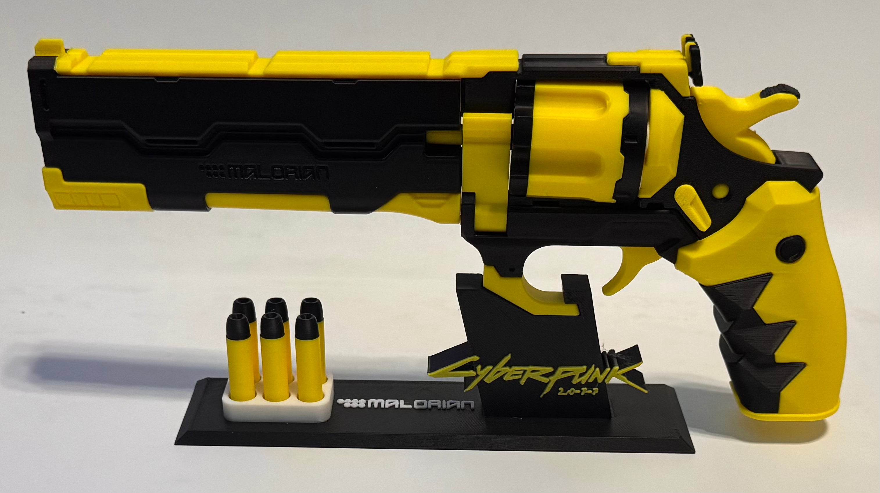 Cyberpunk 2077 Malorian Overture replica